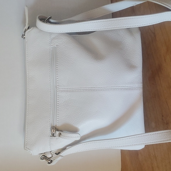 White Leather Purse - Picture 2 of 6